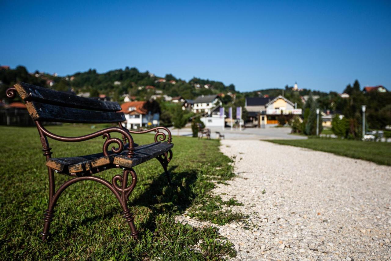 Hotel Gostilna Pugelj Novo Mesto Exterior foto